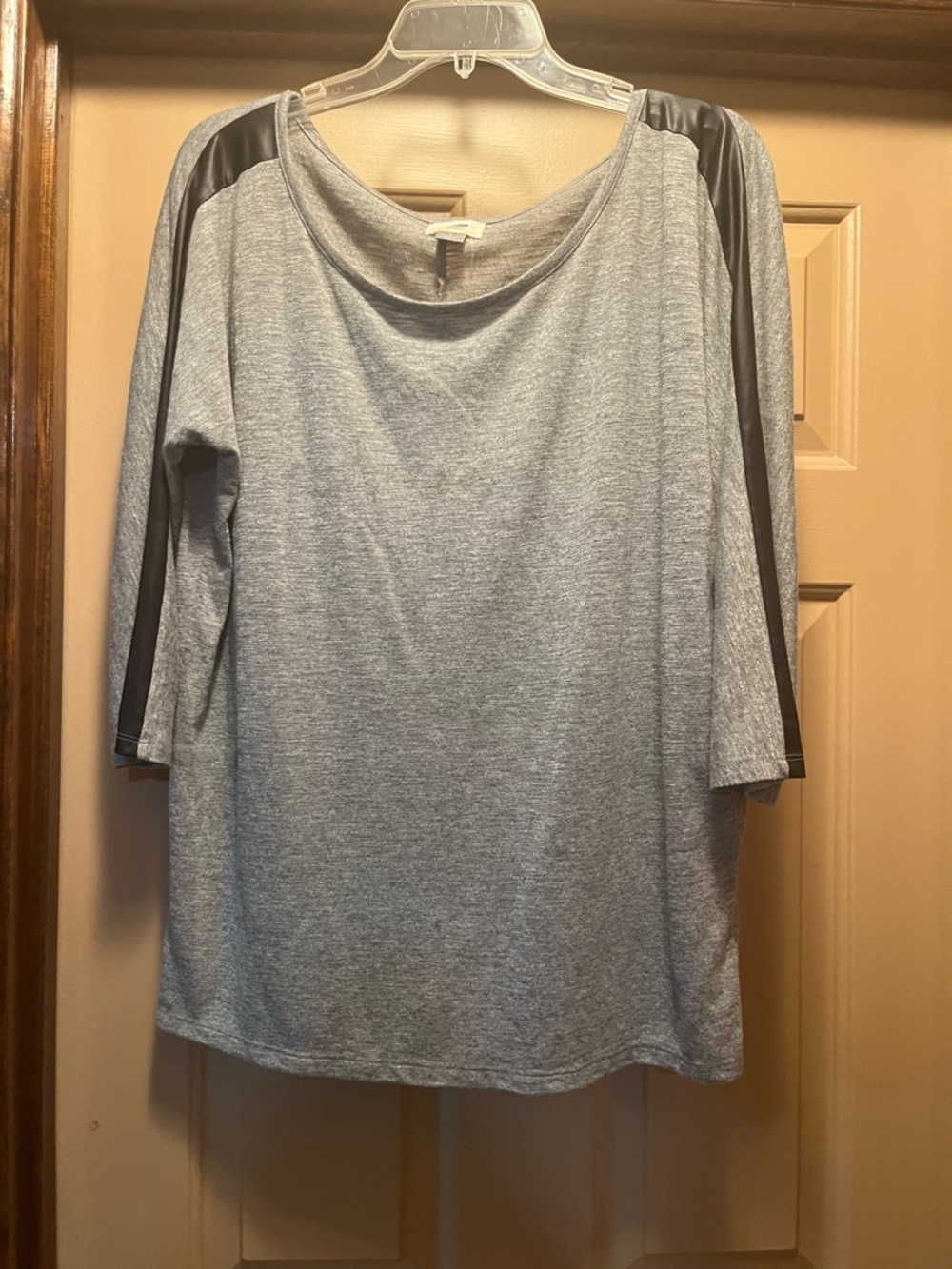 Old Navy Gray Long Sleeve Top with Black Shoulder Stripes